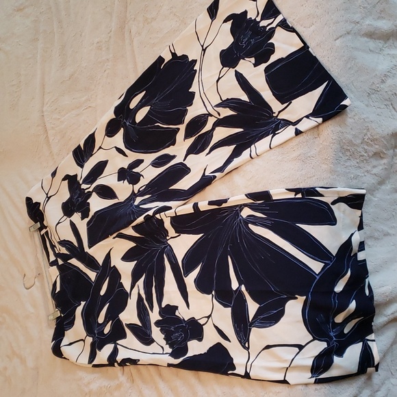 Lafayette 148 New York Dalton Wide Leg Pants - Picture 4 of 14